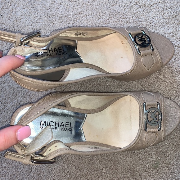 Michael Kors wedges - Picture 5 of 8